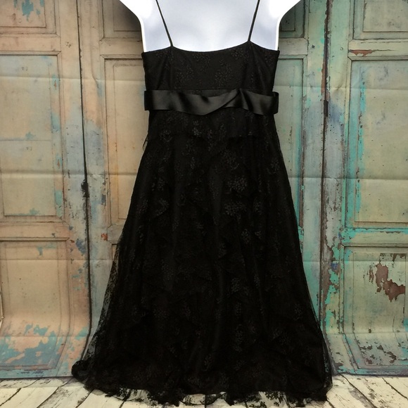 CACHE Lace with Brooch/Bow Cocktail Dress - Picture 4 of 6